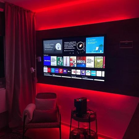 De Luxe Apartment, Wifi, Tv 65" Prag Dış mekan fotoğraf